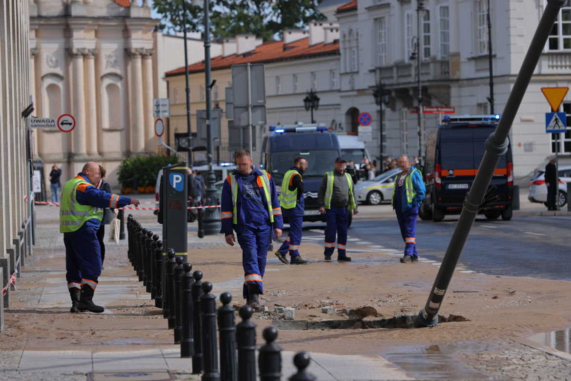 Wielka awaria wodociągowa w Śródmieściu