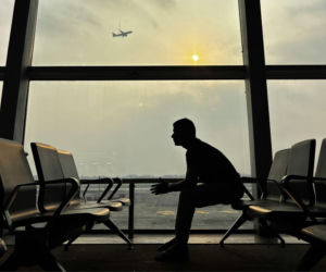 Odwołane loty i drogie bilety. Kryzys paliwowy uderza w kolejne linie lotnicze 