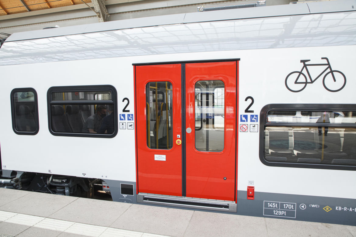 Koleje Dolnośląskie kupią 13 nowoczesnych pociągów elektrycznych