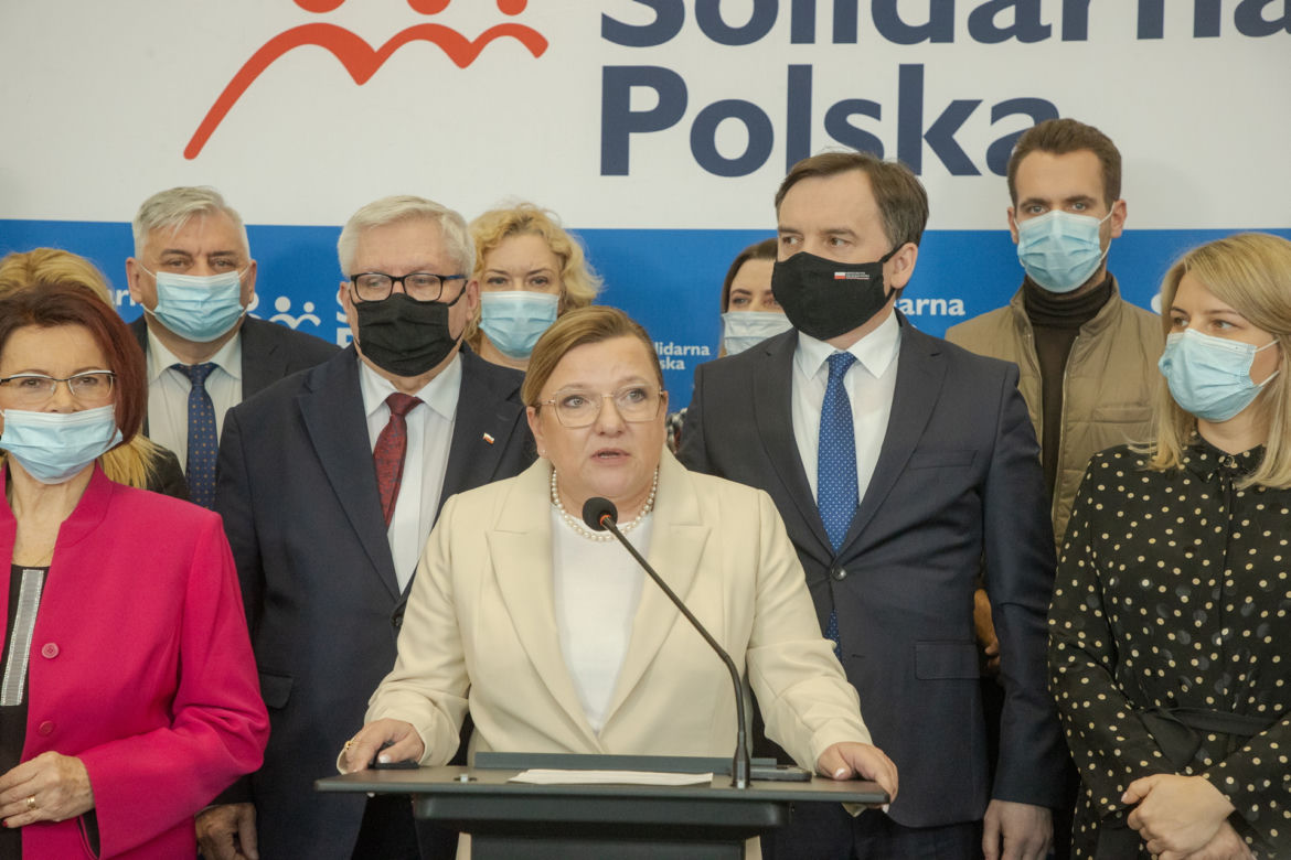Jaki dał na partię 41 000 zł, Ziobro 2400 zł