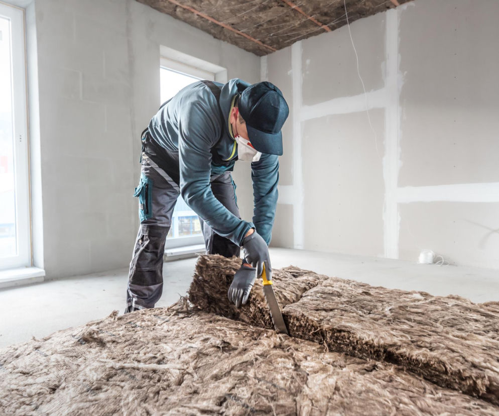 Cięcie wełny mineralnej