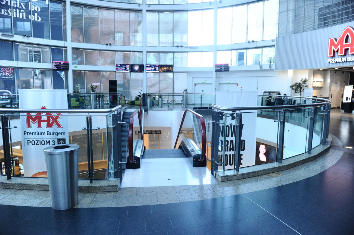 Tragiczna seria samobójstw w polskich galeriach handlowych