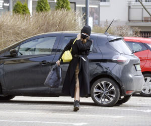 Lidia Popiel jeździ elektrycznym Renault Zoe