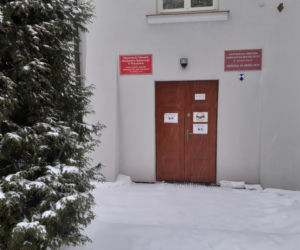 Ulica Kazimierzowska i zabytkowy budynek Mazowieckiego Ośrodka Doradztwa Rolniczego w Siedlcach w połowie lutego 2021
