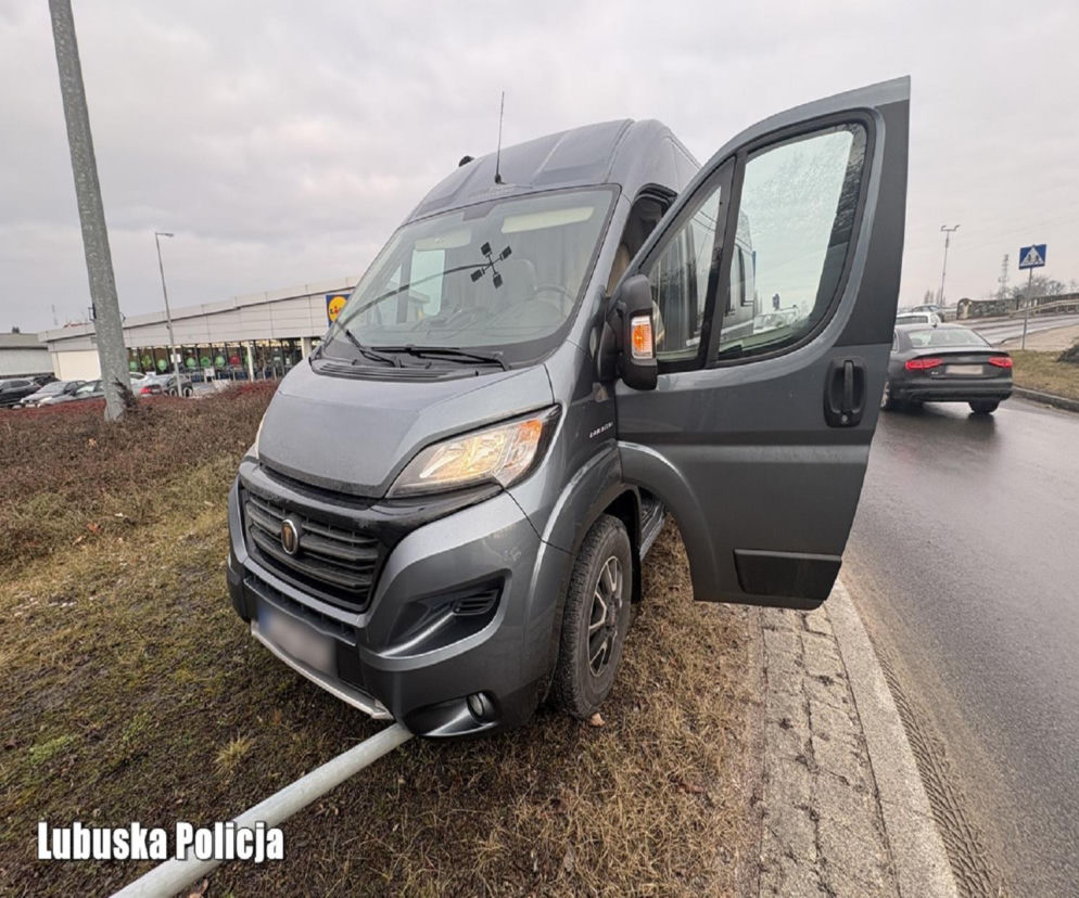 Kradzionym kamperem uciekał recydywista. Grozi mu do 15 lat za kratami!