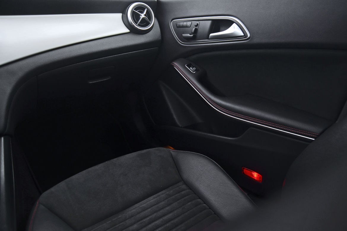 Mercedes-Benz CLA250 4Matic Sport
