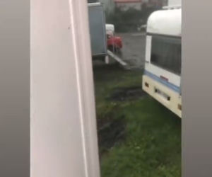 M jak miłość: Ulewa przerwała prace na planie