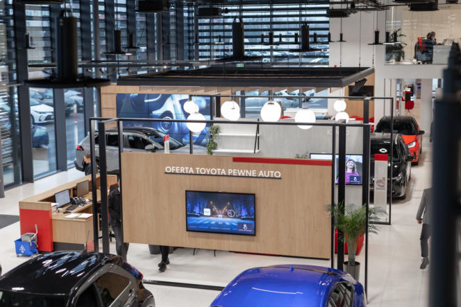 Wielka Letnia Wyprzedaż w Toyota Centrum Wrocław. Sprawdź, dlaczego właśnie teraz warto kupić nową Toyotę