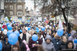 Marsz Świadomości Autyzmu już po raz kolejny przeszedł przez centrum Radomia 