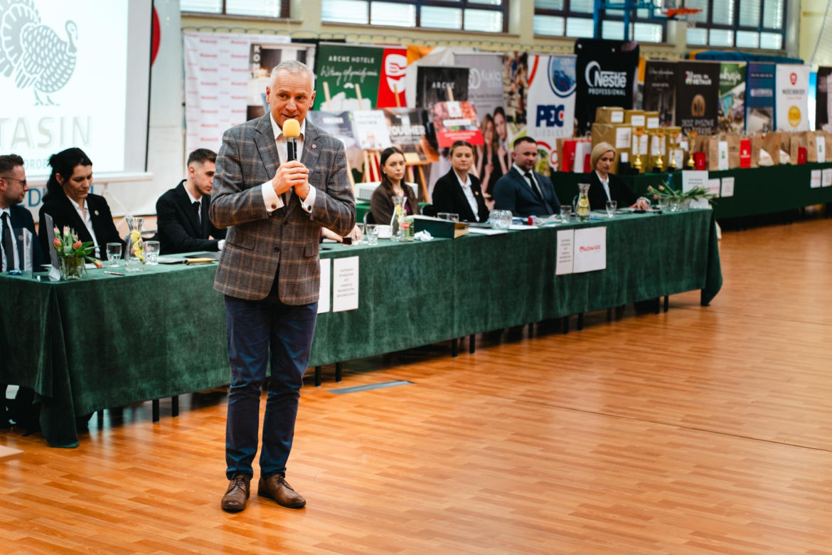 Ogólnopolskie Mistrzostwa Młodych Kelnerów odbyły się w ZSP nr 3 w Siedlcach już po raz ósmy