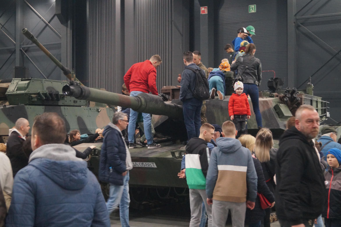 Piknik militarny NATO w Bydgoszczy. Tłumy w BCTW [ZDJĘCIA]