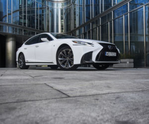 Lexus LS500h F-Sport