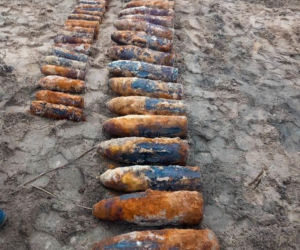 Niebezpieczne pociski z okresu II wojny światowej na terenie Torunia. Pokazali, co znaleźli na osiedlu JAR