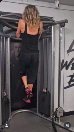 Ale przemiana! Ilona Wrońska wygląda jak Lara Croft. Co za sylwetka!