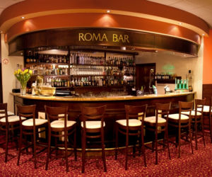 Hotel Twardowski, Roma Bar