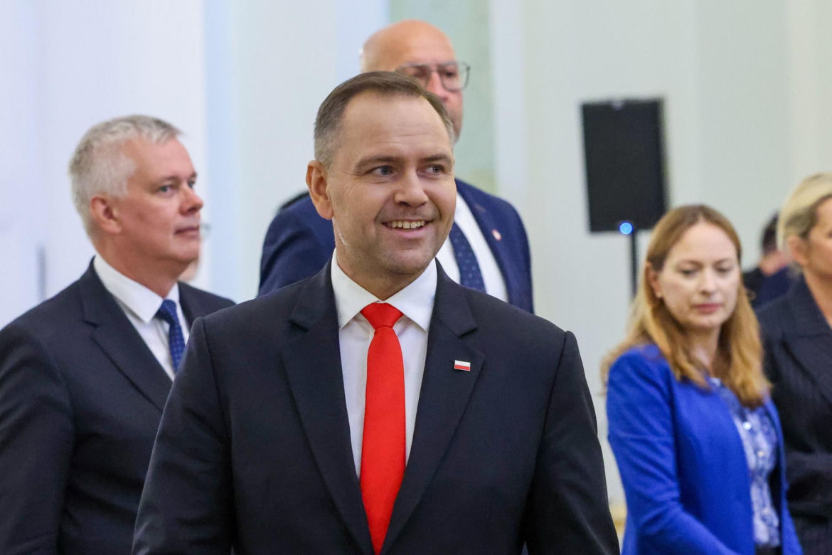 Iskrzy między Donaldem Tuskiem a Karolem Nawrockim