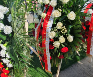 Obok niego spoczął poseł Łukasz Litewka. Kim był Aleksander Widera?