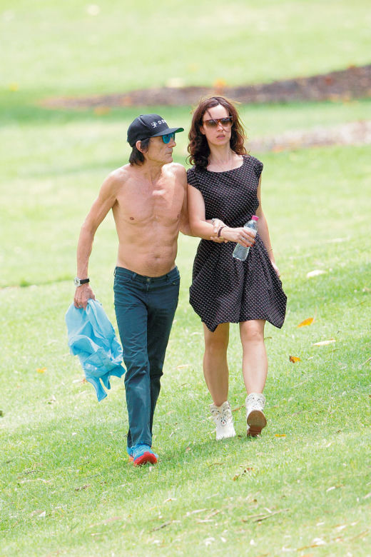 Ronnie Wood i Steven Tyler LEGENDY Rocka w FORMIE! Ich ciała wyglądają jak u nastolatków
