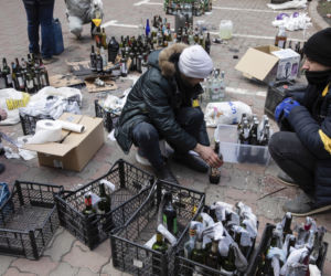Kijów: Powstaje centrala humanitarna. Kliczko apeluje, by oddawać krew 