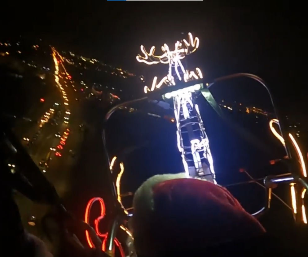 Św. Mikołaj przeleciał nad Płockiem! To mistrz świata we własnej osobie [WIDEO]