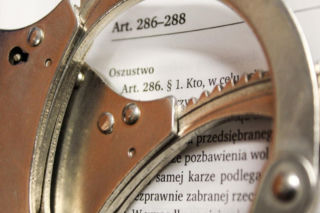 Wręczał WZki i zastawiał sprzęt w lombardzie. 42-latek odpowie przed sądem