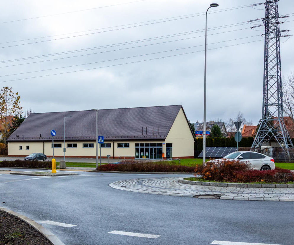 Nowe sklepy Dino w Warszawie. Gdzie powstaną? Kiedy otwarcie? Trwa rekrutacja pracowników