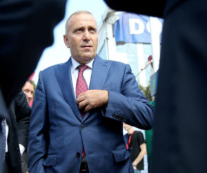 Wicemarszałek na otarcie łez