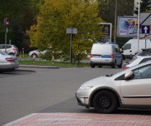Kolejki na test na COVID-19. Dramat pacjentów 