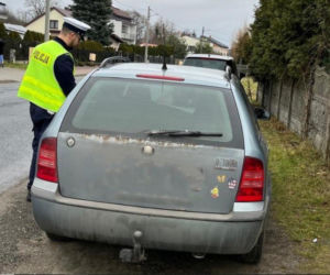 Wiozła trójkę dzieci do szkoły. Nie dojechała. Szokujące sceny pod Częstochową