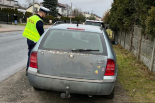 Wiozła trójkę dzieci do szkoły. Nie dojechała. Szokujące sceny pod Częstochową