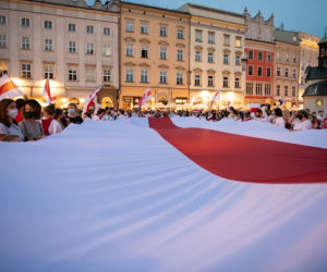 Marsz solidarności z Białorusinami w Krakowie