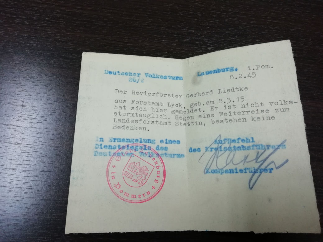 Karnieszewice: Skarb w lesie