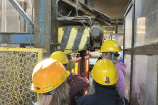 Trening fitness na stepie 600 metrów pod ziemią. Poznanianki zawalczyły o rekord Guinnessa