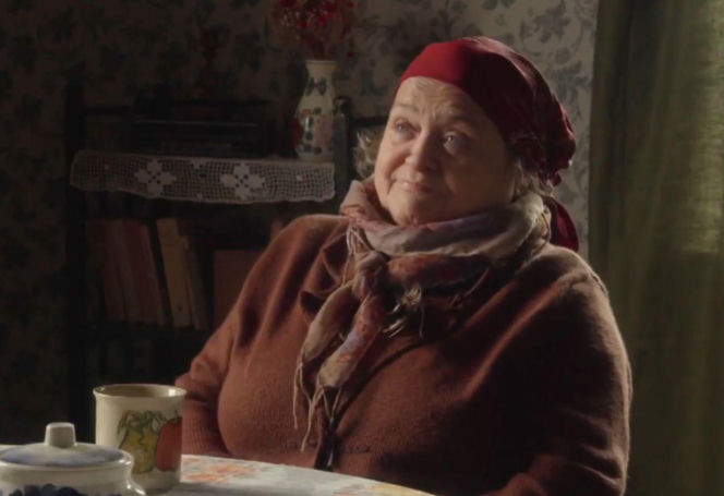 Babka i prababcia Lucy były rówieśniczkami? Coś tu się mocno nie zgadza