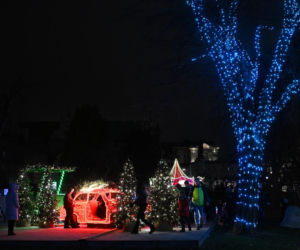 Świąteczna iluminacja 2025/2026 w Warszawie