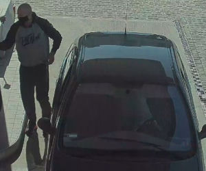 Poznań: Robili paskudne rzeczy na stacjach benzynowych. Na wideo wszystko widać