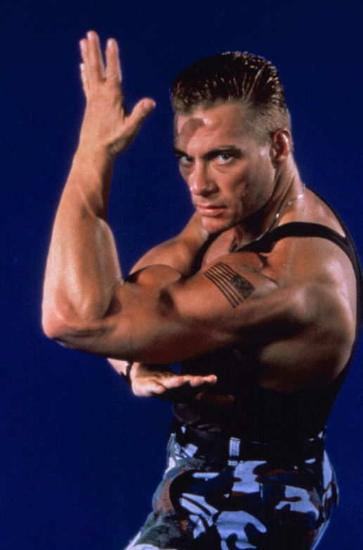 Jean-Claude Van Damme w filmie "Uliczny wojownik" 