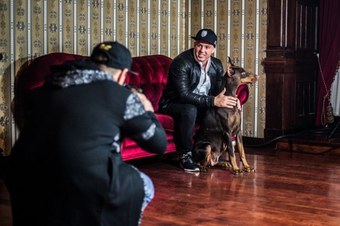 Marcin Czerwiński - piosenka i teledysk Podpalimy dach. Zapowiedź FOTO + VIDEO