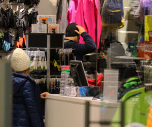 KACZYŃSKA WZIĘŁA CÓRKĘ DO KOŚCIOŁA, DUBIENIECKI DO CENTRUM HANDLOWEGO.