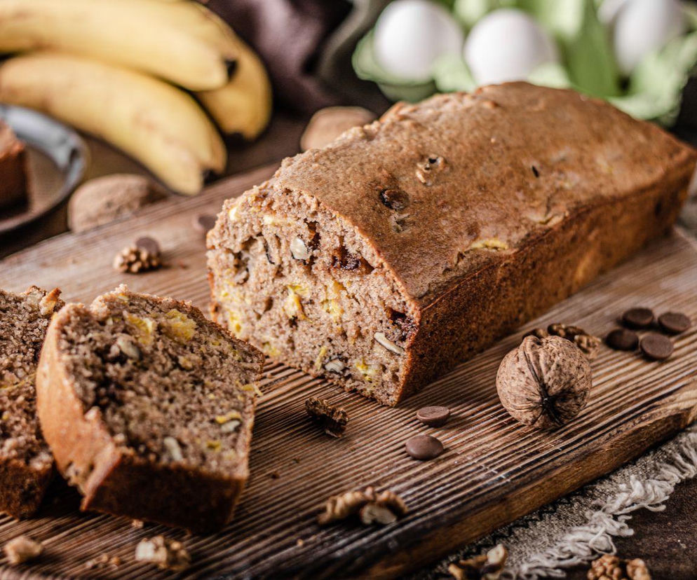 ciasto jogurtowe z orzechami włoskimi