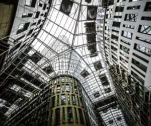 Plac Unii. Biura i galeria handlowa w Warszawie