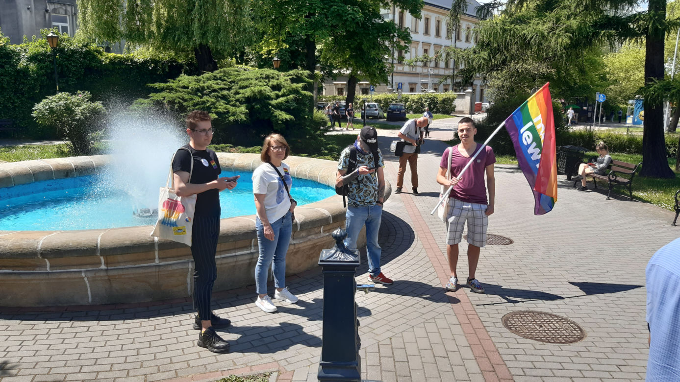 Petycja ws. „indoktrynacji ideologią LGBT”