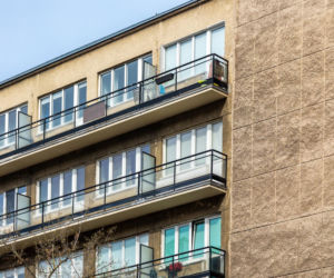 Wieżowiec przy ul. Sewerynów 4 w Warszawie