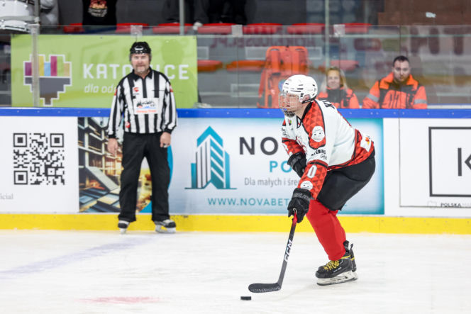 Mecz hokejowy Reprezentacji Artystów Polskich i Przedsiębiorców