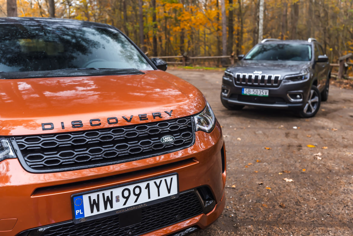 Land Rover Discovery Sport 2.0P 200 KM AT9 AWD R-Dynamic HSE vs. Jeep Cherokee 2.2 MultiJet 195 KM AT9 AWD Limited