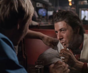 Dustin Hoffman nie grał, gdy uderzył w maskę taksówki. Tak powstała kultowa scena filmowa