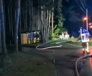 Pożar budki z lodami nad zalewem w Siczkach