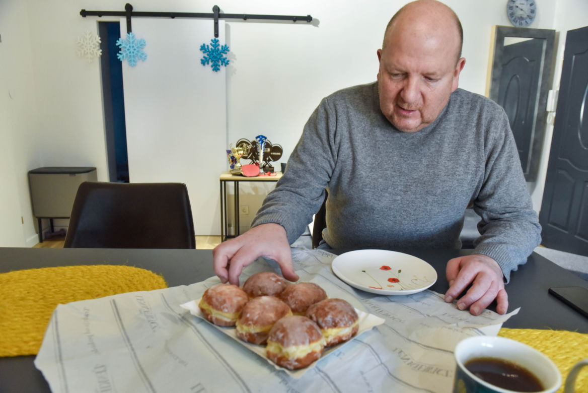 Pierwsze kolejki po najlepsze pączki w Toruniu