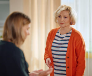 Podczas pogrzebu rodziców Alana Mariuszowi kompletnie puszczają nerwy.