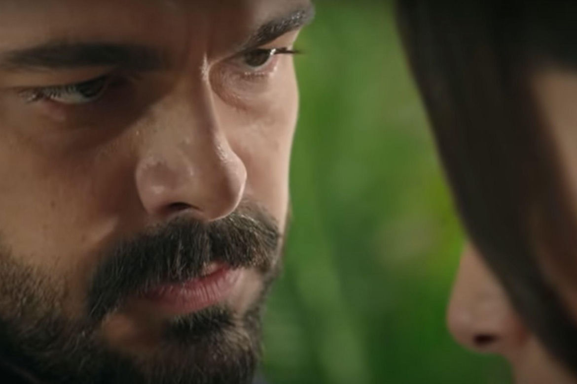Koniec "Emanet". Dramatyczne sceny w finale 1. sezonu serialu "Dziedzictwo" 